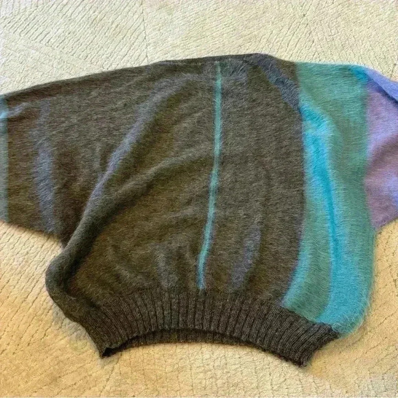 Inti Art Pure Alpaca Woman’s Sweater - Picture 6 of 7